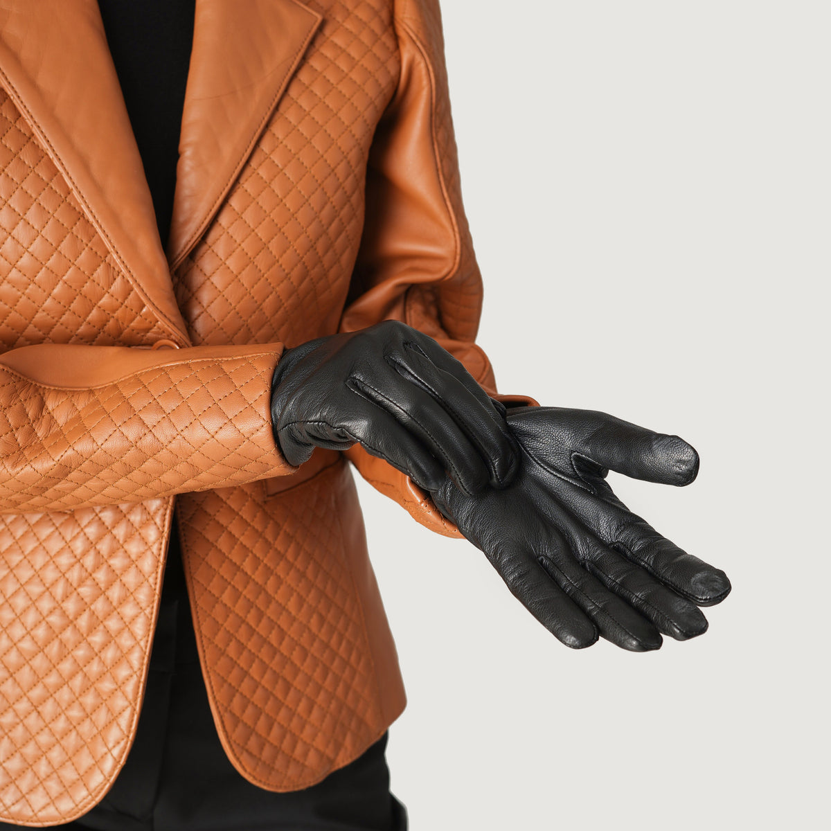 Saltor Black Full Grain Sheepskin Dress Gloves