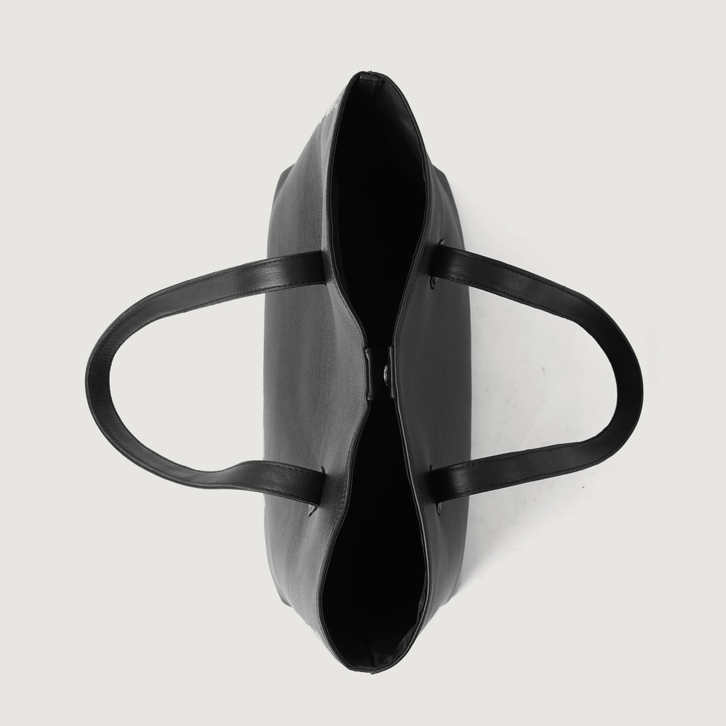 The Bianca Leather Tote Bag in Black