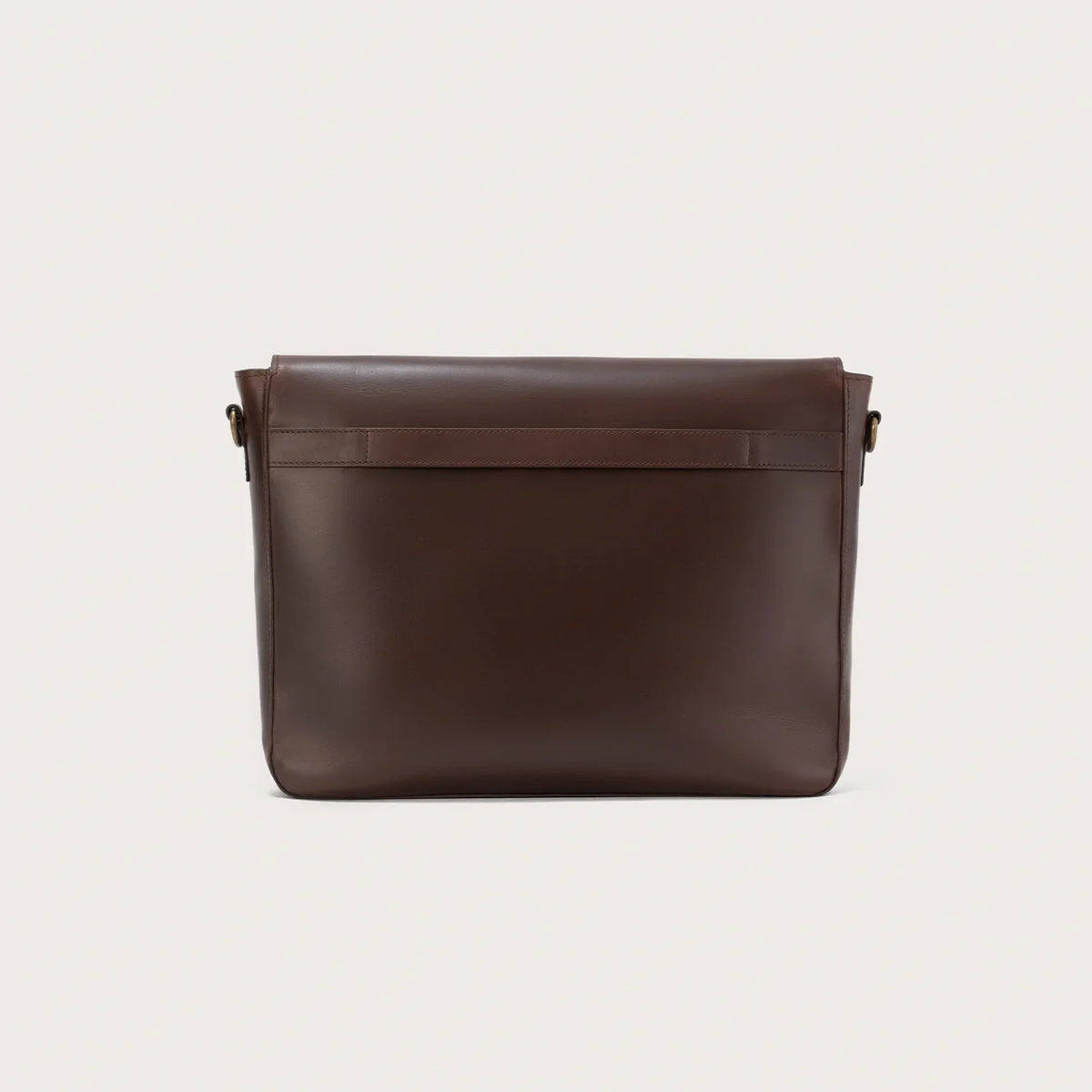 The Carismatico Vintage Brown Crazy Horse Leather Messenger Bag
