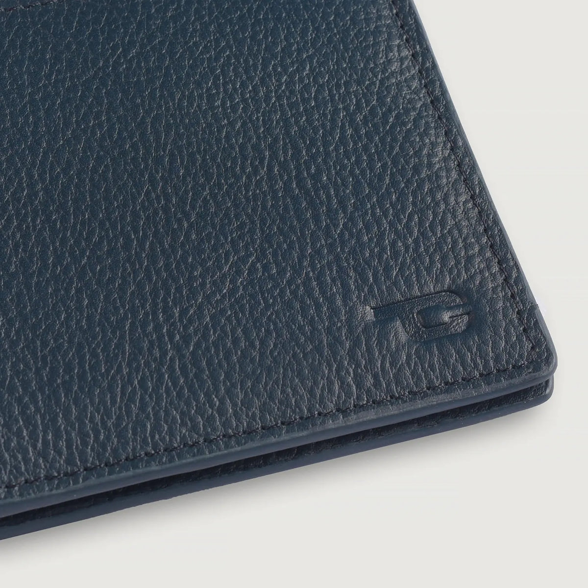 Voren Blue Full Grain Leather Bifold Wallet